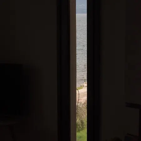 Seacoast 3 ! Lägenhet Kamena Vourla