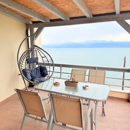 Seacoast 3 ! Apartment Kamena Vourla